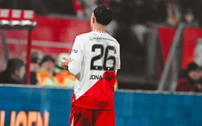 Miliano Jonathans.